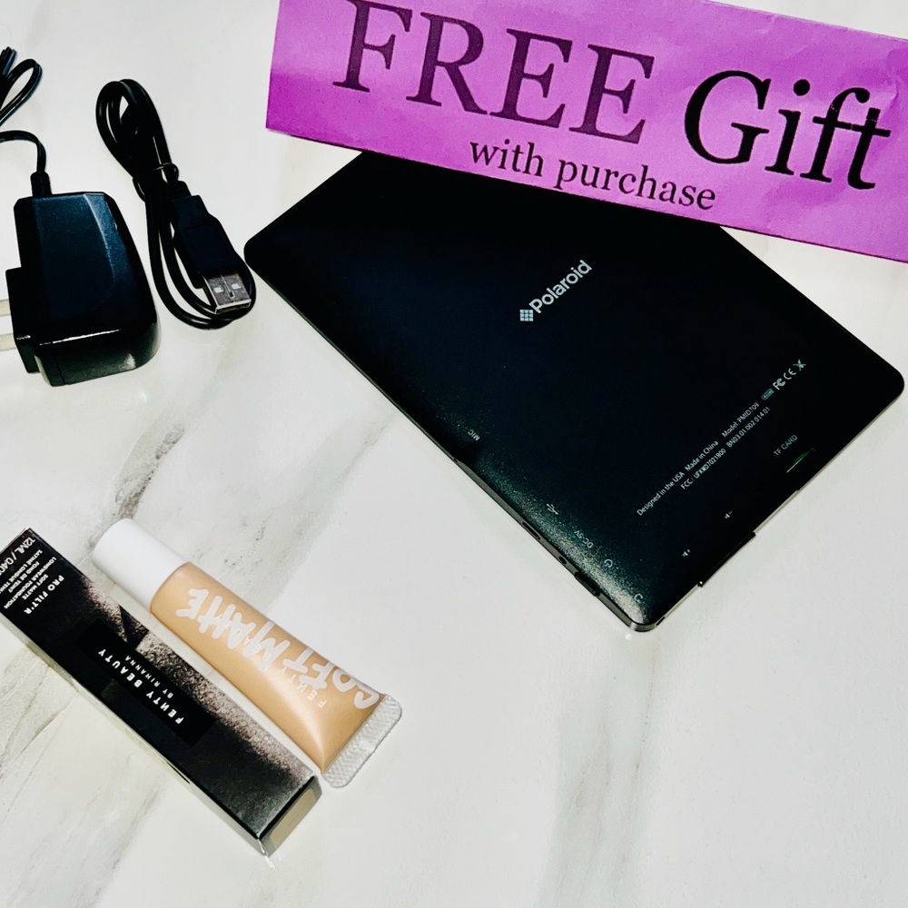 Fenty Beauty Pro Filt’r Soft Matte Foundation 230 with free gift